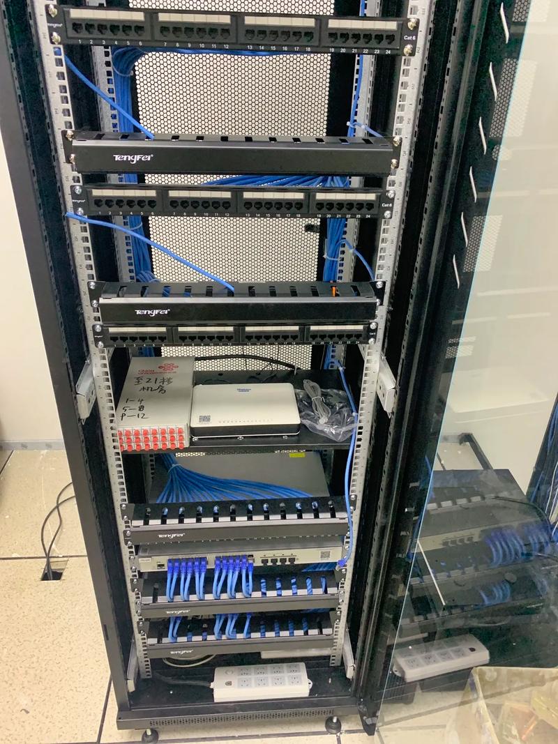 六类跳线施工纪实 智能化弱电工程中的细致与坚持